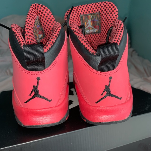 Air Jordan 10 Retro GS Fusion Red 4.5 - Picture 2 of 4